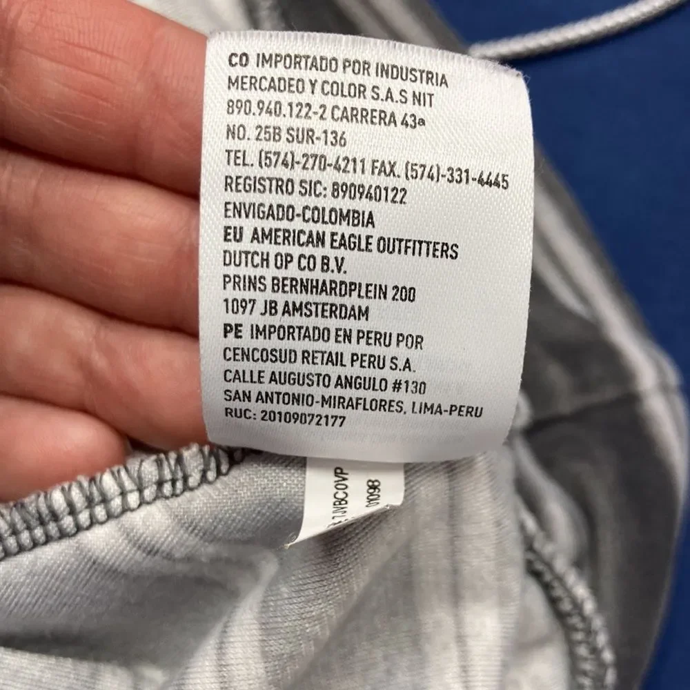 American Eagle Gray and White Striped Velour Hoodie SZ M Kangaroo Pocket - Picture 13 of 13